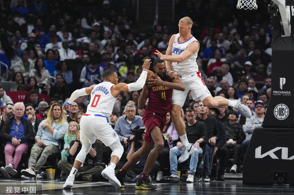 都可以从中 都可以从中