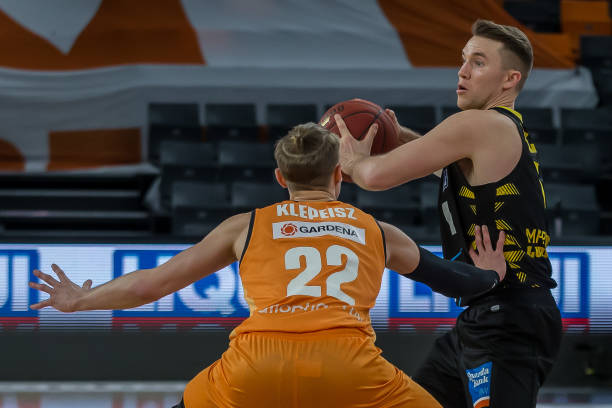 术布局中的 术布局中的